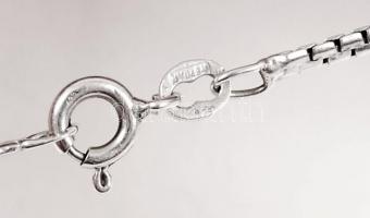 Pau kagyló medál ezüst (Ag) láncon, jelzett, 5,4 g /
paua pendant with silver necklace, 5,4 g