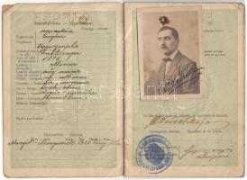 1931 A Magyar Királyság által kiállított fényképes útlevél / passport