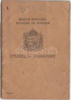 1931 A Magyar Királyság által kiállított fényképes útlevél /
passport