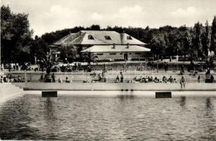 30 db modern, fekete-fehér magyar képeslap az '50-'60-as évekből / 30 modern, Hungarian bl...