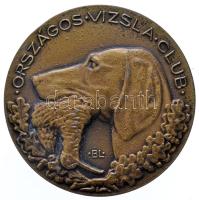 Berán Lajos (1882-1943) / Berán Nándor (1889-1965) ~1945. "Országos Vizsla Club" Br díjérem (45.5mm) T:2- Hungary ~1945. "National Vizsla Club" Br award medal. Sign: Lajos Berán / Nándor Berán (45.5mm) C:VF