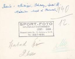 Sport fotó: Focimeccs, a játékosok nevével,  pecséttel jelzett, 18x12 cm