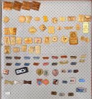 Jugoszlávia ~1970-1980. 3160db vegyes kitűző 6db albumba rendezve T:vegyes
Yugoslavia ~1970-1980. 31...