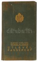 1939 Magyar Királyi Rendőrség Budapesti Főkapitánysága által kiállított útlevél Csehszlovákiába /
19...