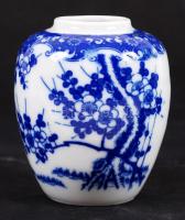 Porcelán tétel: Villeroy & Boch csésze, jelzett kis kiöntő, mini váza, hibátlan