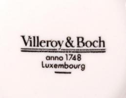 Porcelán tétel: Villeroy & Boch csésze, jelzett kis kiöntő, mini váza, hibátlan