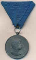 1940. "Erdélyi részek felszabadulásának emlékére" cink emlékérem szalaggal szign.:BERÁN L. T:2 Hungary 1940. "Commemorative Medal for the Liberation of Transylvania" zinc medal with ribbon sign.:BERÁN L. C:XF