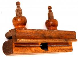 Antik asztalos gyalu,  26×17 cm