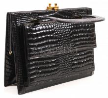 Jó állapotú női táska, 25x19 cm