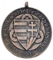 1938. "Szent István Jubileumi Esztendő 1038-1938" nemesfém jelzett Ag emlékérem. Szign.: S...