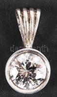 Ezüst (Ag) medál szintetikus kővel / 
Silver pendant with synthetic stone, 2,9gr