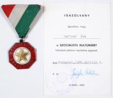 1986. "Szocialista kultúráért" kitüntetés mellszalaggal, adományozói igazolvánnyal eredeti...
