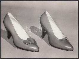 cca 1960-1970 A magyar ipar termékei, 4 db tárgyfotó, 13x18 cm és 18x24 cm