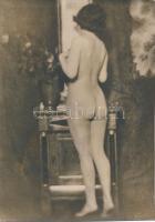 cca 1920-1930 Jelzetlen, romantikus, festészet utánzó stílusban készült aktfotó, Demeter Károly hagyatékából, 17x12 cm / nude photo
