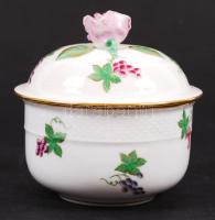 Herendi bogyós bonbonier, kézzel festett, rózsán apró lepattanás, m:8 cm, d:9,5 cm