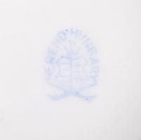 Herendi bogyós bonbonier, kézzel festett, rózsán apró lepattanás, m:8 cm, d:9,5 cm