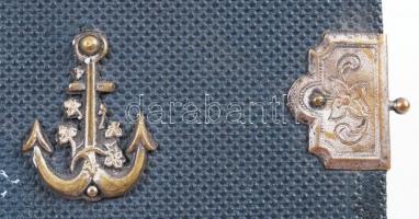 cca 1860-1870 Vizitkártya album, 26 db keményhátú fényképpel (főleg Czanzi és Heller műterméből) egy...