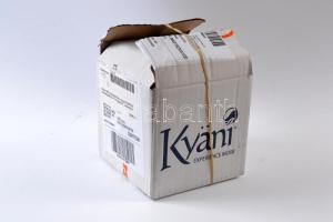 Közel 300 régi képeslap, vegyes külföldi városképek kevés magyarral, dobozban