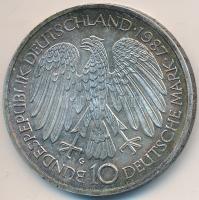 NSZK 1987G 10M Ag "Európai Közösség" T:1-
GFR 1987G 10 Mark Ag "30 Years of European ...