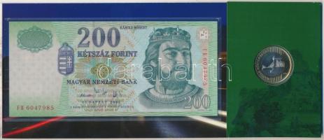 2009. 200Ft elsőnapi veret díszcsomagolásban +
2006. 200Ft "FB" "Búcsú a 200Ft-os ban...