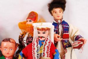 Különféle babák, jó állapotban, m:9-17 cm