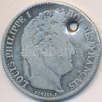 Franciaország 1847A 1Fr Ag "I. Lajos Fülöp" Párizs T:3 ly. France 1847A 1 Franc Ag "Louis Philippe I" Paris C:F hole