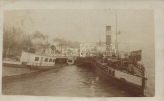 Steamships, photo (fl)