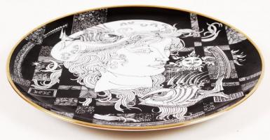 Hollóházi Szász Endre tervezte falitányér, matricás, jelzett, hibátlan, d:24 cm