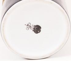 Hollóházi Szász Endre tervezte váza, matricás, jelzett, hibátlan m:20 cm