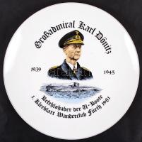 1939-1945 Karl Dönitz német tengernagy emlék falitányér, matricás, jelzés nélkül / WWII Karl Dönitz German naval commander, memory plate, d:24 cm