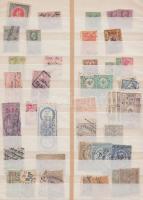 Régi külföldi okmánybélyegek, levélzárók, stb néhány száz darab, berakóban