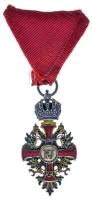 1916. "Ferenc József-rend lovagkeresztje vörös szalagon" aranyozott bronz kitüntetés. Karikán csillag jelzéssel T:2 Hungary 1916. "Imperial Order of Franz Joseph, Knights Cross on red ribbon. The ribbon ring with star makers mark C:XF NMK 207.