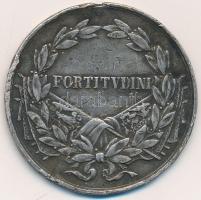 1917. "Károly Ezüst Vitézségi Érem I. osztálya" fémjel nélküli ezüst kitüntetés, fül letört, mellszalag nélkül. Szign.: KAUTSCH (40mm/16.85g) T:2-/3 ph. Hungary 1917. "Medal for Bravery, silver medal I class" silver decoration without hallmark, broken ring, without ribbon. Sign: KAUTSCH (40mm/16.85g) C:VF/F edge error