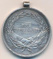 1914. "Ferenc József II. osztályú Ezüst Vitézségi Érem" Ag kitüntetés mellszalag és fémjel nélkül Szign.: Tautenhayn T:2-/3 Hungary 1914. Medal for Bravery II class, "Der Tapferkeit" Ag decoration without ribbon and hallmark, sign: Tautenhayn C:VF/F