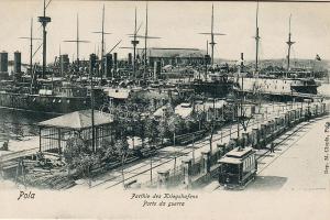 Pola Kriegshafen
