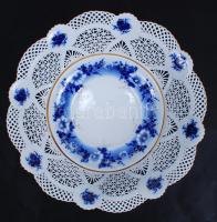 Sumi áttört kínáló, kézzel festett, jelzett, hibátlan, d:26,5 cm, m:11 cm