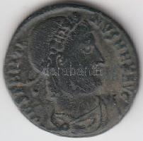 Római Birodalom / 9db-ból álló bronzpénz tétel T:vegyes
Roman Empire /9pcs of bronze coins C:mixed