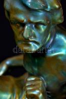 Zsolnay Káin és Ábel kisplasztika (Kapás Nagy Mihály), plasztikusan formált fehér cserép, zöld opak ...