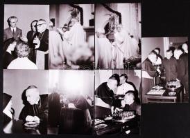 1972 19 db fotó Mindszenty József (1892-1975) esztergomi érsek brüsszeli látogatásáról, 9x13 cm