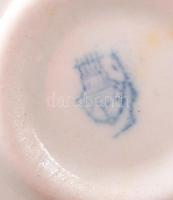 Zsolnay tál 2 db, kézzel festett, jelzett, hibátlan, d:19-22 cm