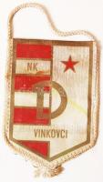 NK VINKOVCI feliratú zászló kitűzővel