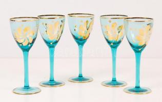 5 db likőrös talpas pohár, kézzel festett, anyagában színes, hibátlan, m:13 cm (5×)