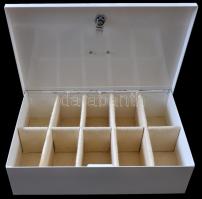 Zárható pénztartó láda rekeszekkel, gyapjú béléssel, kulccsal