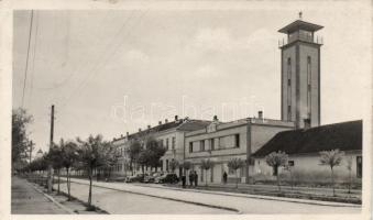 Újverbász, Tűzoltó otthon / fire service, automobile