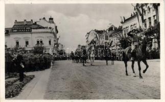 Kolozsvár, entry of the Hungarian troops, Horthy, Vissza So. Stpl