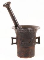 1914-1916  Füles hadi mozsár törővel, festett öntött vas, "Pro patria" felirattal, m:13 cm...