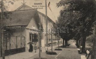 Gödöllő, Ferenc József tér (fa)