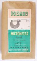 Észak-koreai mikrométer fa dobozban. Bontatlan (!)/ North Korean micrometer in wooden box, brand new