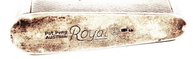 Royal ezüst (Ag.) öngyújtó, jelzett, bruttó:59 g