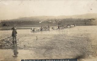Bodza, átkelés a folyón / crossing river Bodza, Buzau